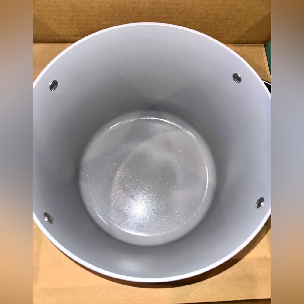 NEW $215 Caraway 12 qt Stock Pot With Lid Non-Stick Ceramic - Sage Green - Picture 8 of 12